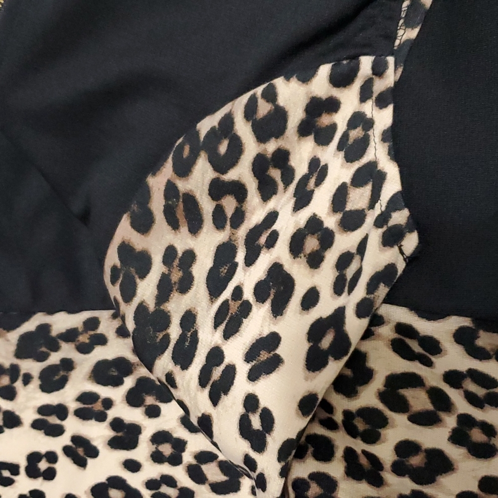 NWT Sexy Midi Dress with Leopard Detail - Picture 8 of 8